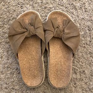 American Eagle Shoes